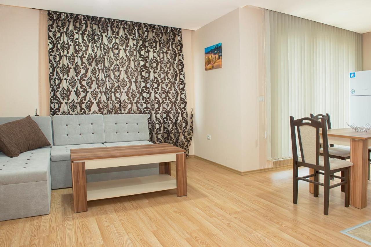 Garden Of Eden Pmg Apartments Светий Влас Екстер'єр фото