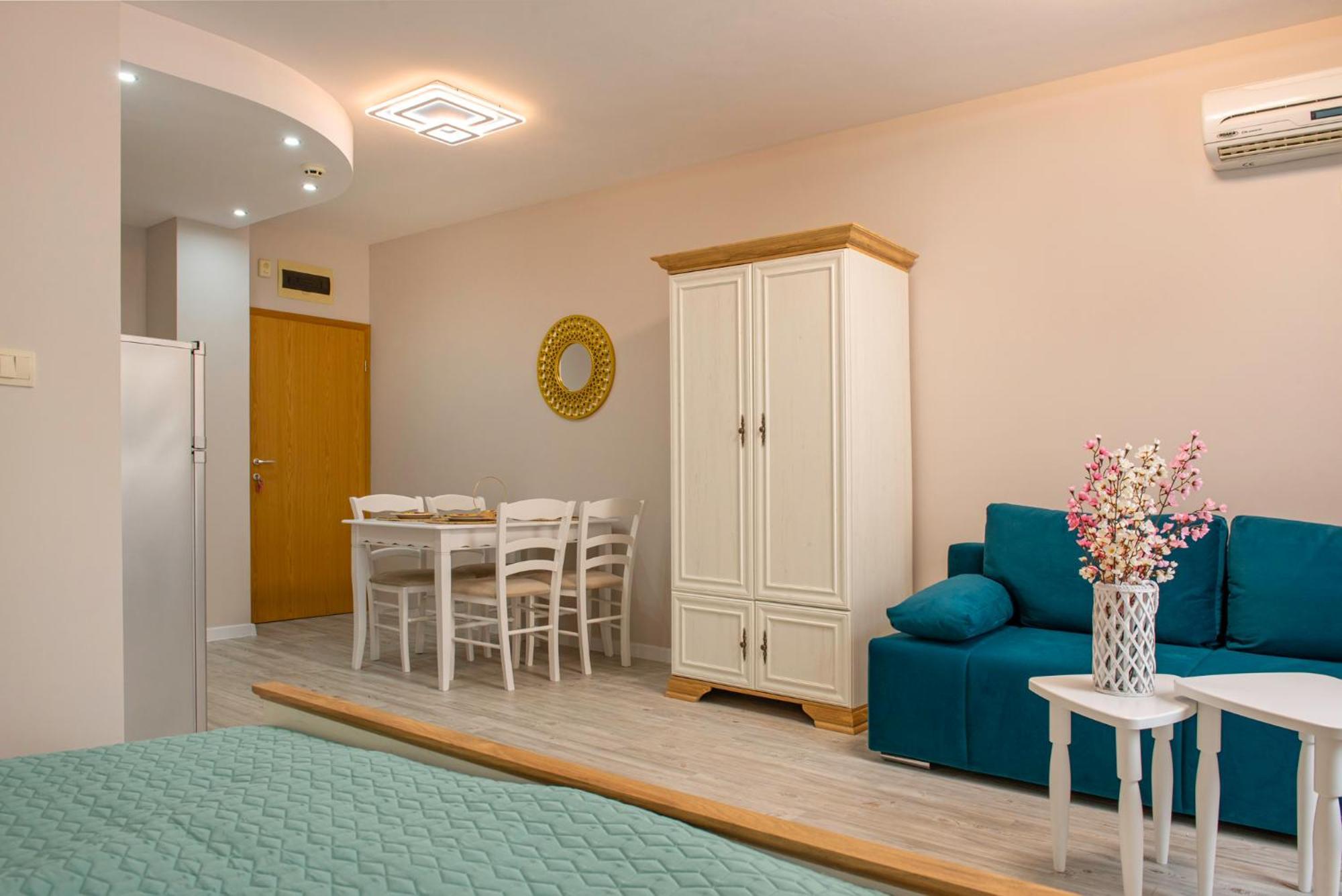 Garden Of Eden Pmg Apartments Светий Влас Екстер'єр фото