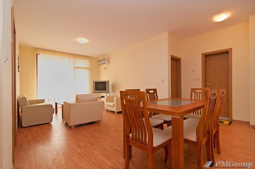 Garden Of Eden Pmg Apartments Светий Влас Номер фото