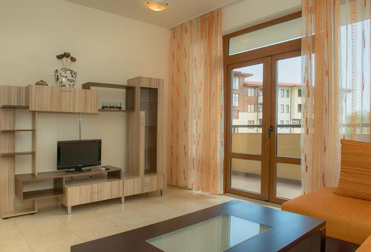 Garden Of Eden Pmg Apartments Светий Влас Екстер'єр фото